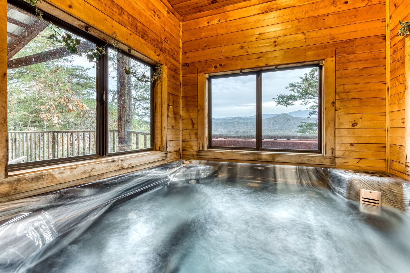 DogFriendly Cabin Townsend, Tennessee Glamping Hub