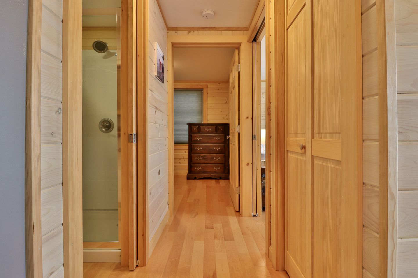 Waterfront Vacation Rental in Bowdoinham, Maine