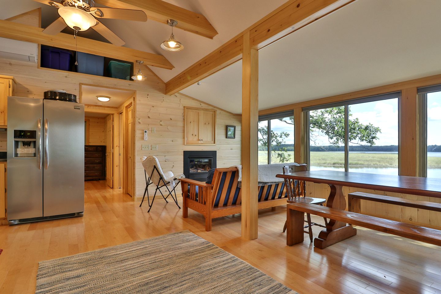 Waterfront Vacation Rental in Bowdoinham, Maine