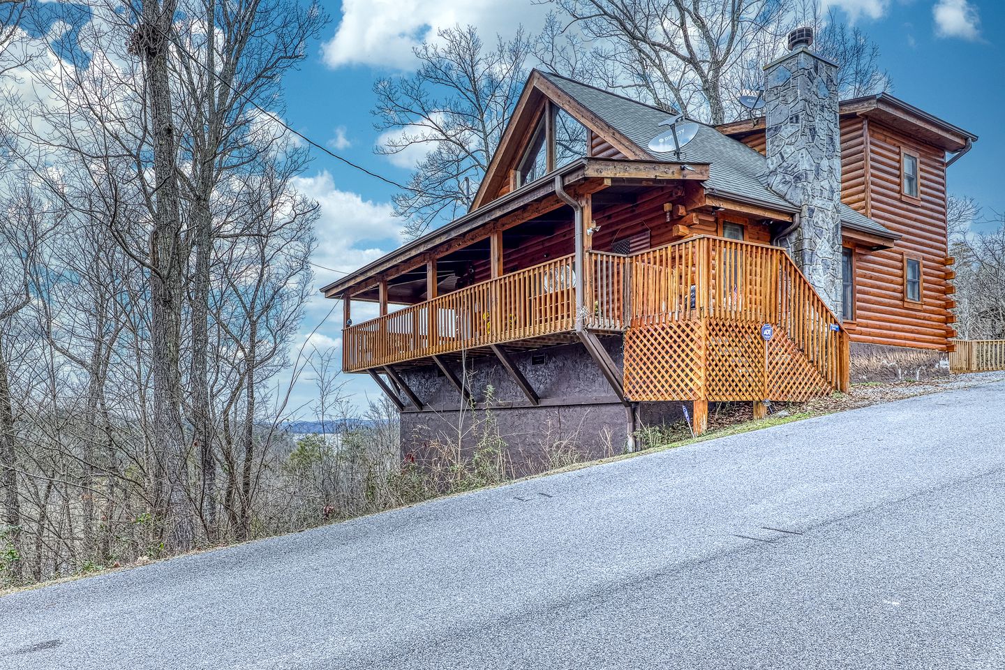 Smoky Mountains Cabin Retreat Glamping Hub