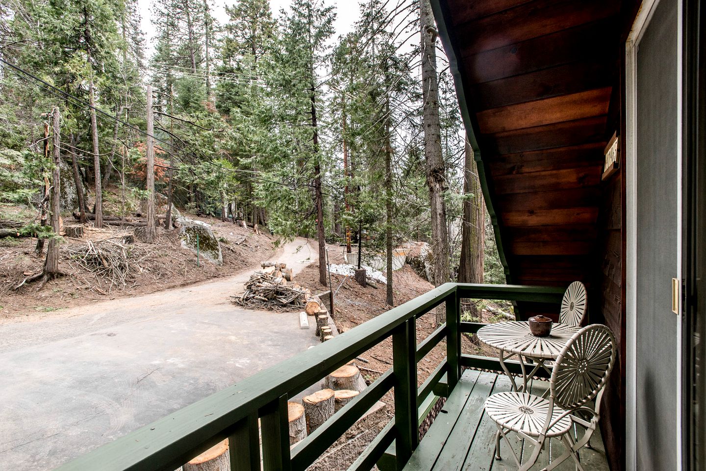 Forest Cabin in Shaver Lake, California