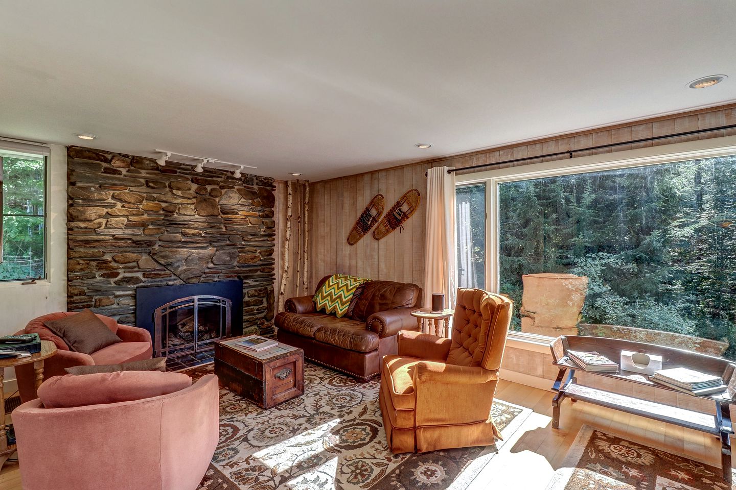 Mountain Cabin Stowe, Vermont Glamping Hub