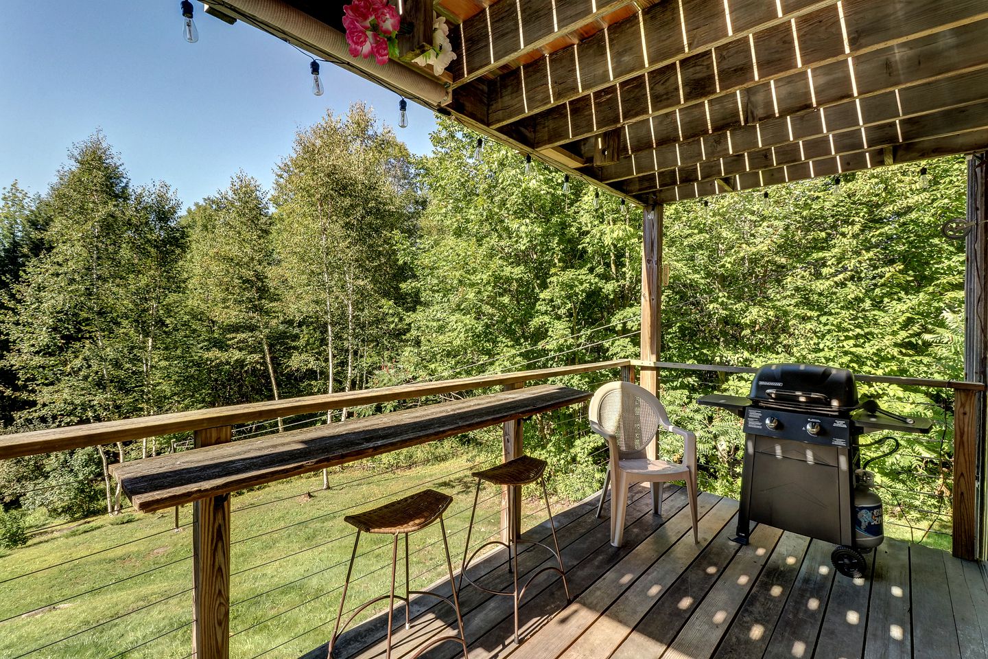 Mountain Cabin Stowe, Vermont Glamping Hub