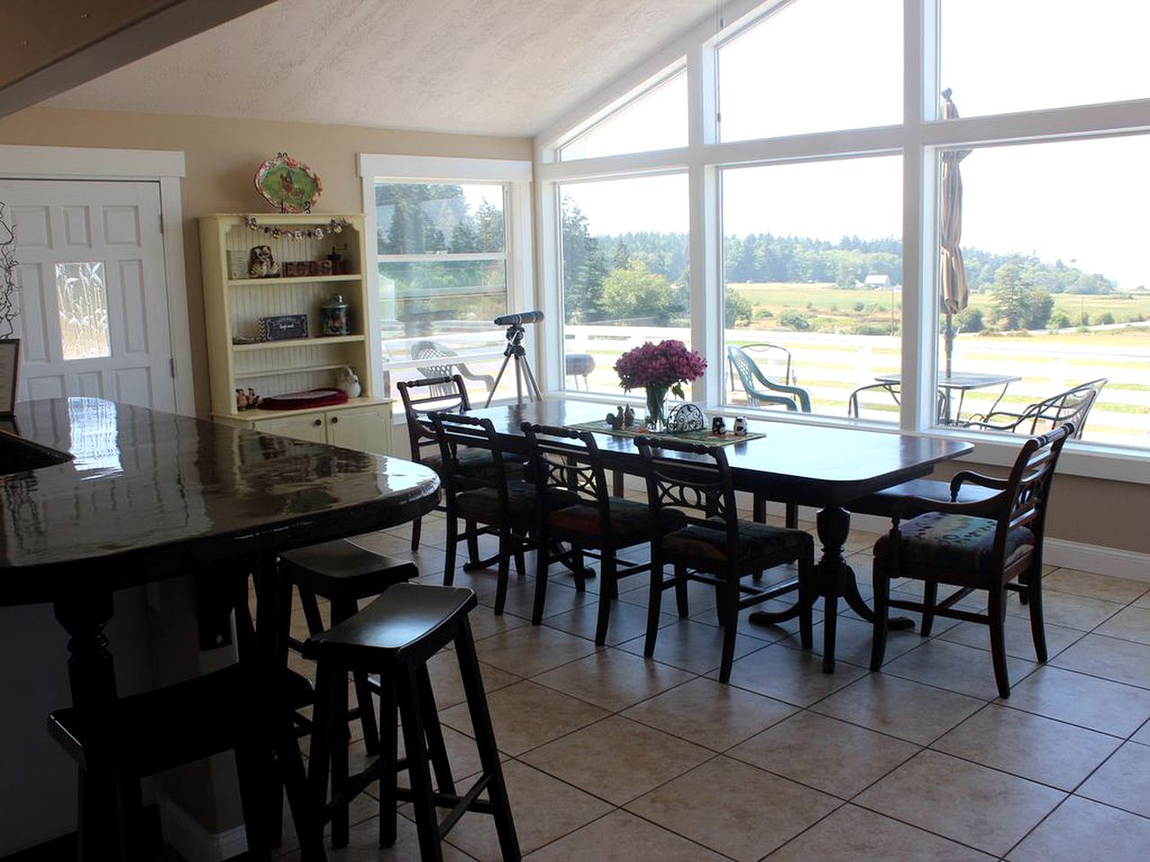 Unique Cottage Getaway on Farm in Oak Harbor, Washington