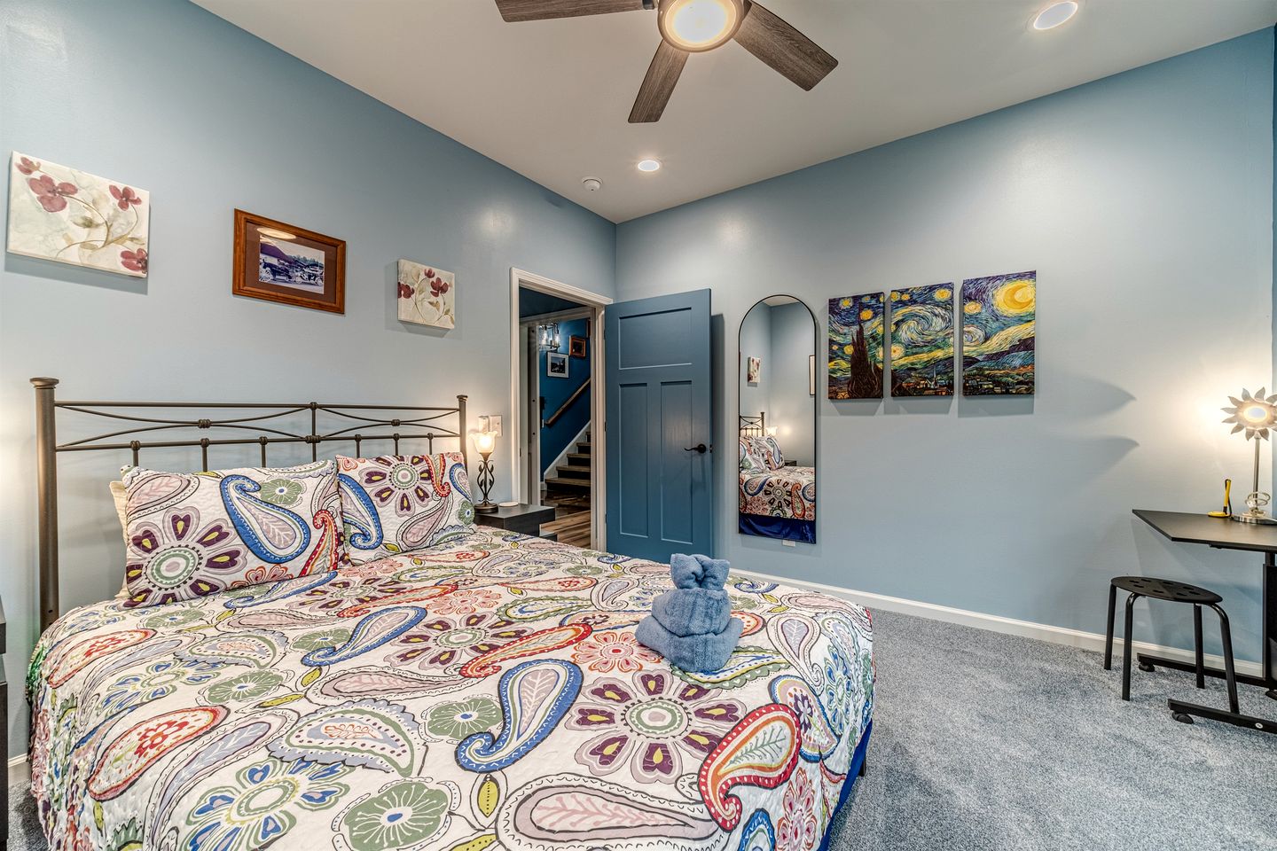 Incredible Luxurious Vacation Rental with Golf Course Views, Hot Tub, Sauna, and Games for an Unforgettable Escape in Helen, Georgia