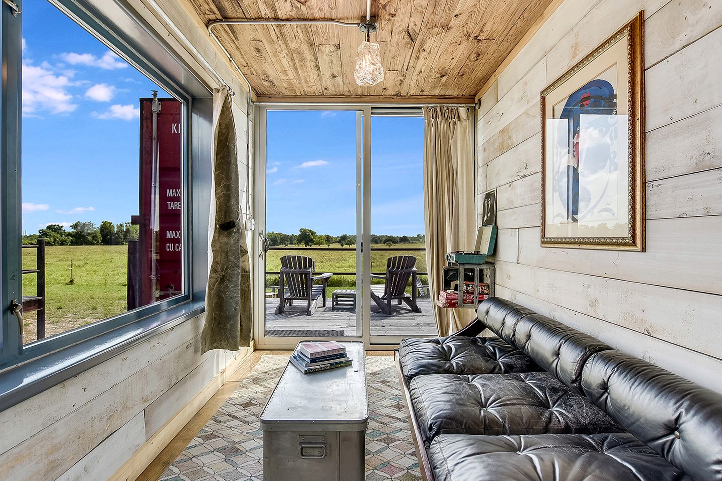 Hippy-Chic Eco-Friendly Vacation Rental for Five in the Countryside near Austin, Texas