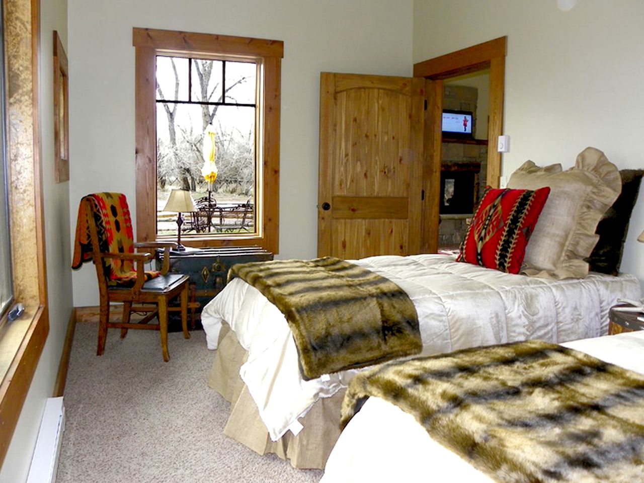 Western Ranch Cabin Getaway on the Big Hole River in Montana