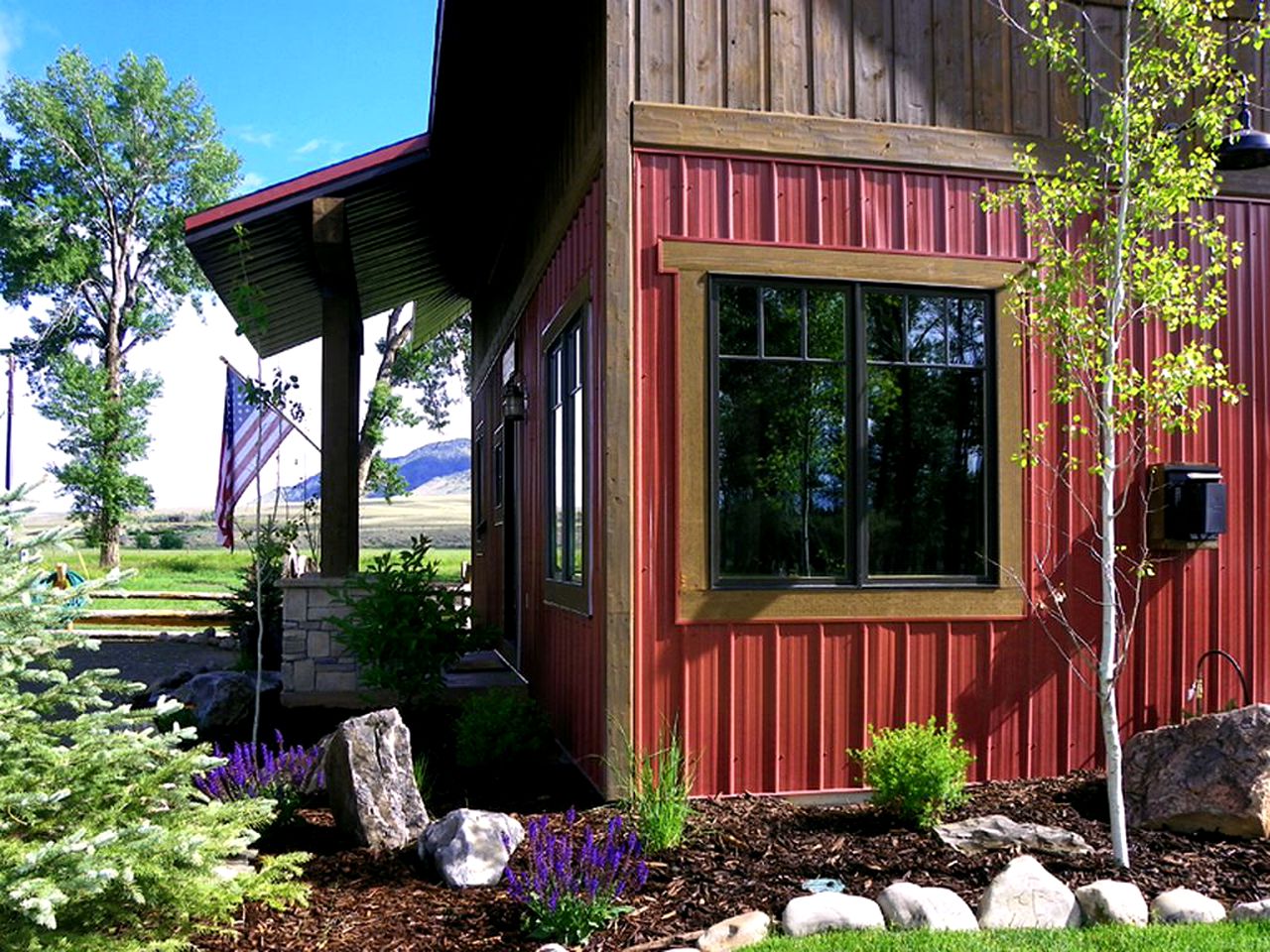 Western Ranch Cabin Getaway on the Big Hole River in Montana