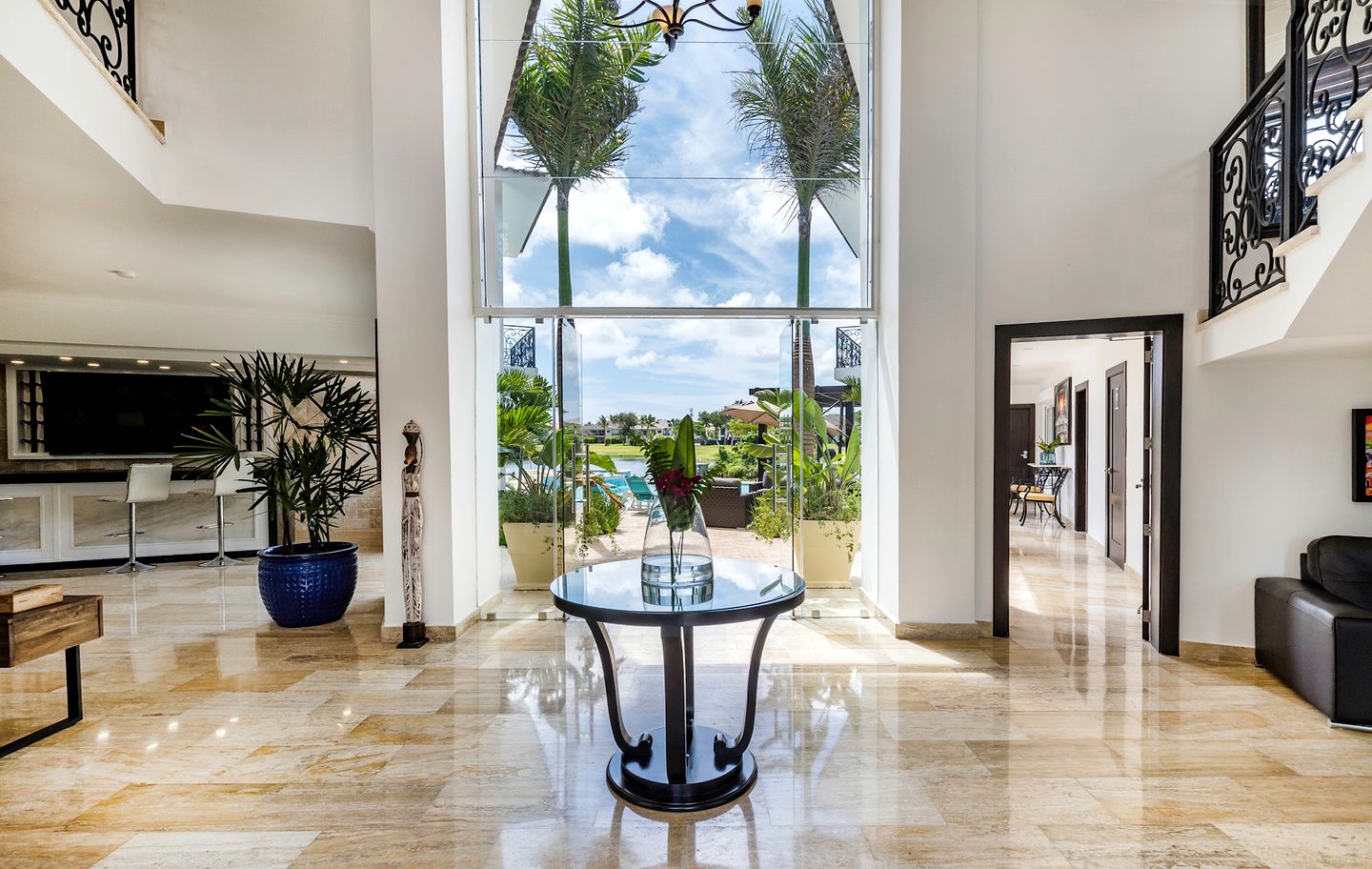 Huge Villa Perfect for Large Groups for the Ideal Punta Cana Getaway