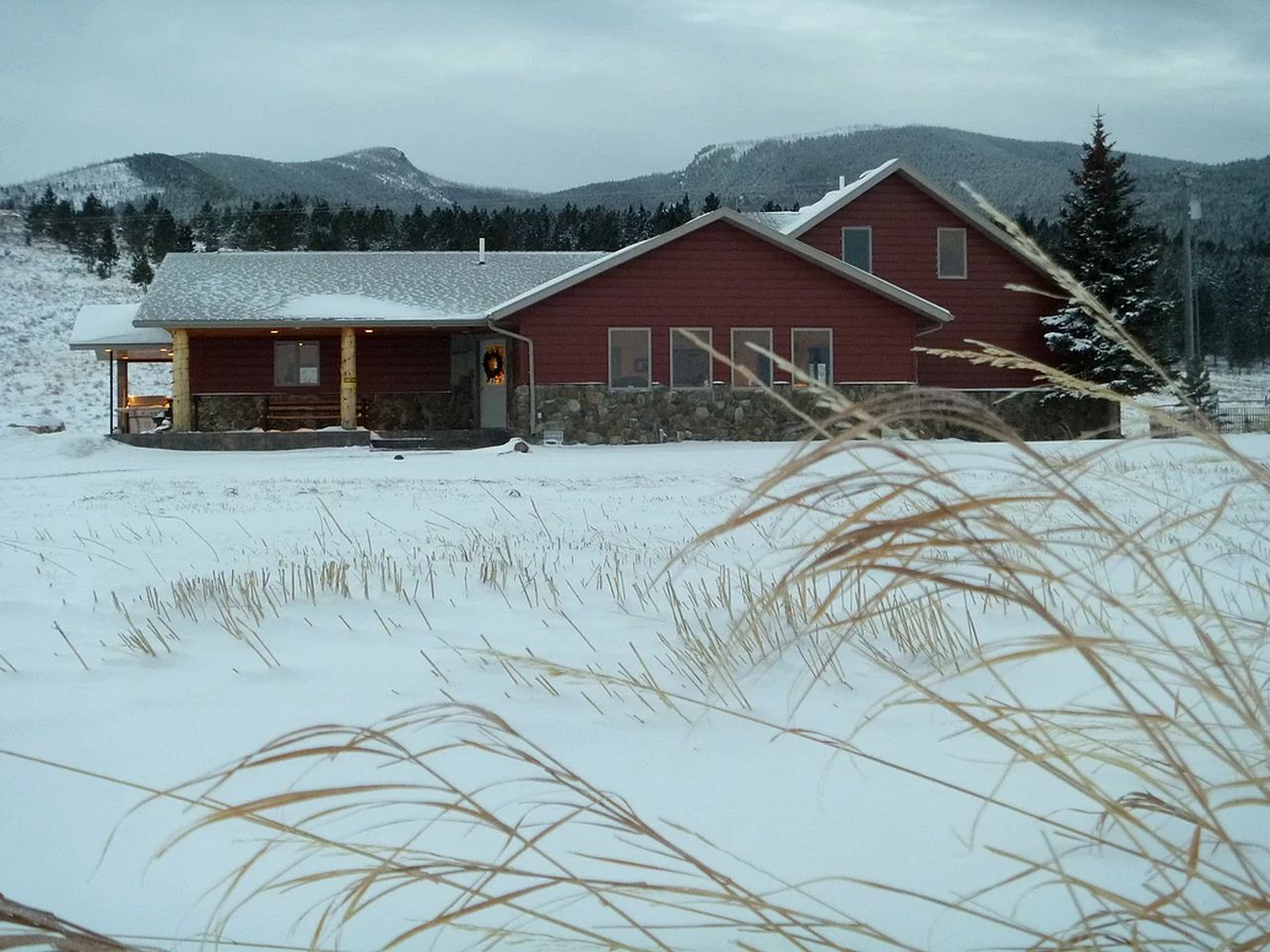 Hughes Mountain Lodge, Nature Lodges, Stanford, United States of