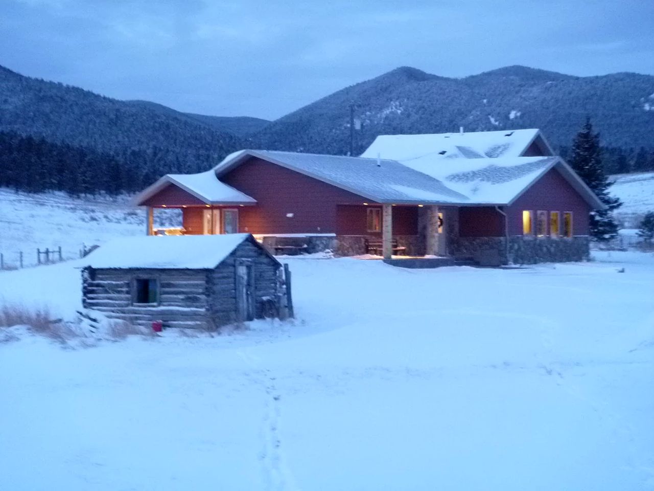 Rustic Room Lodging in a Traditional Cabin near Little Belt Mountains, Montana