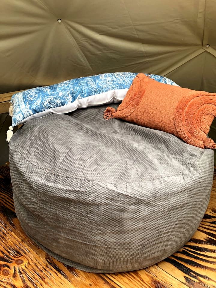 Cozy Dome Stay with Hot Tub near Natural Bridge & Red River Gorge, Kentucky