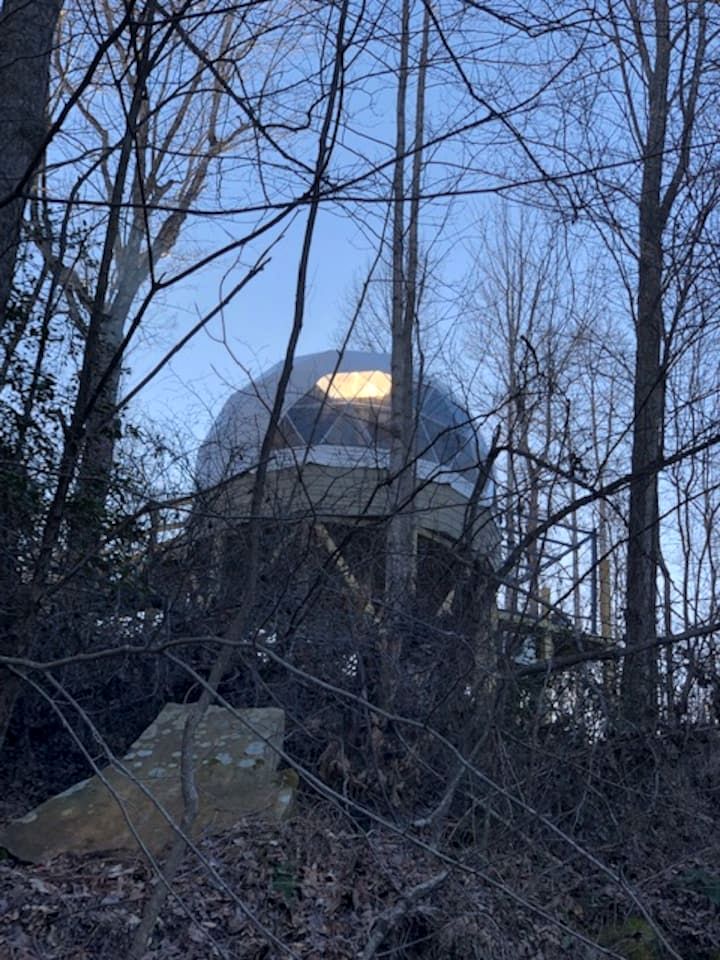 Cozy Dome Stay with Hot Tub near Natural Bridge & Red River Gorge, Kentucky