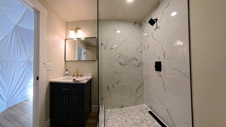 Domes (United States of America, Balsam Grove, North Carolina)