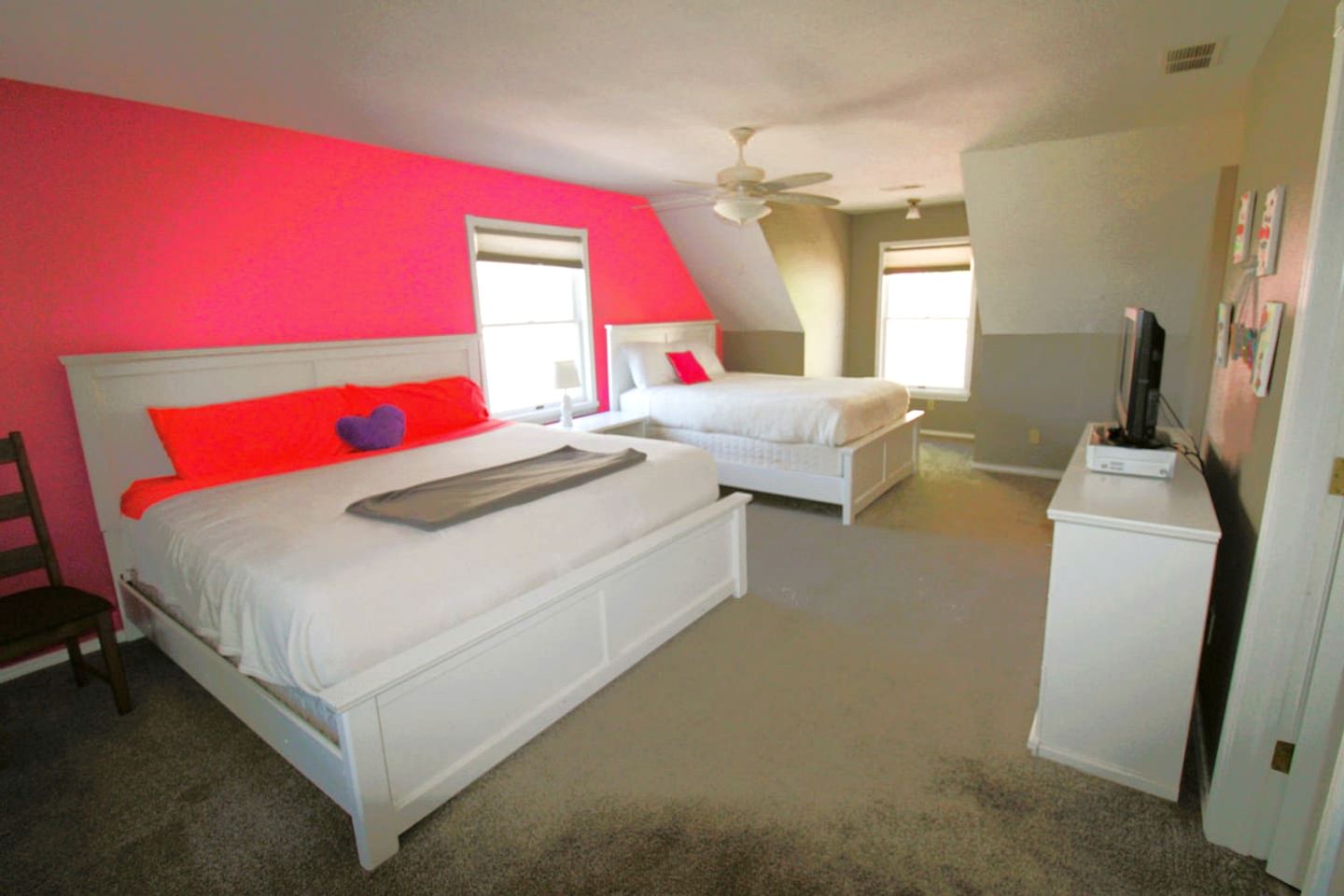 Charming Villa Ideal Escape for Big Groups in Branson, Missouri