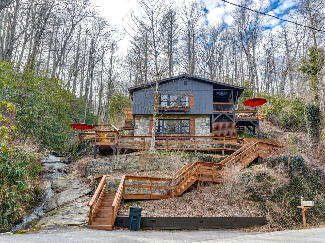 Three-Bedroom Luxury Vacation Rental next to a Cascading Waterfall near Chimney Rock, North Carolina