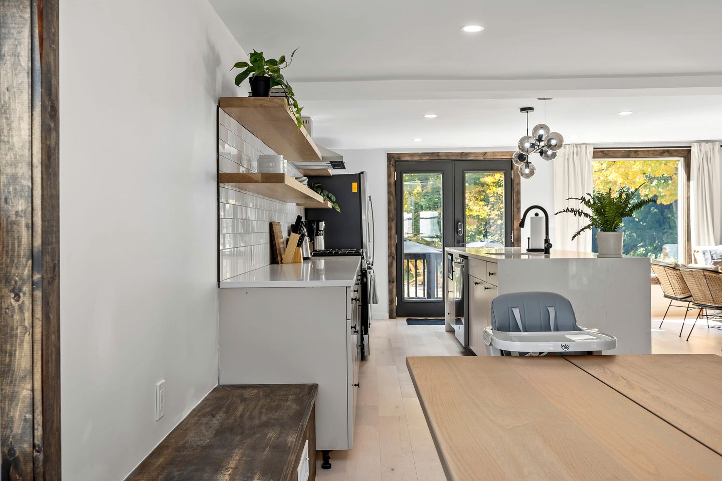 Beautiful Modern Cabin with BBQ, Fire Pit and Picnic Area in New York