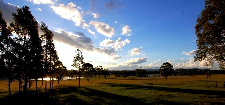 Cottages (Quorrobolong, New South Wales, Australia)