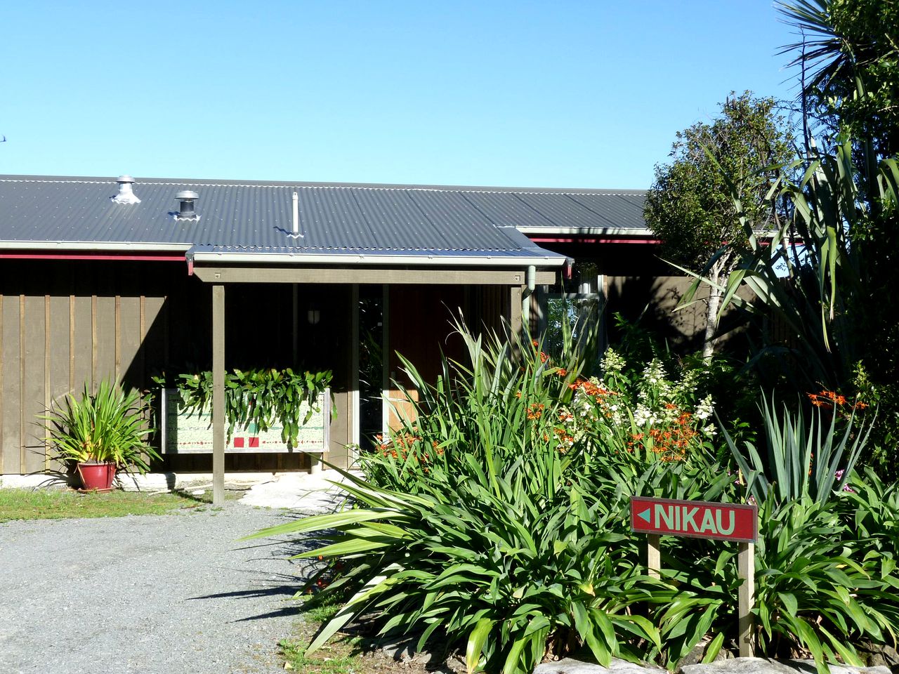 Beach Houses (Punakaiki, South Island, New Zealand)