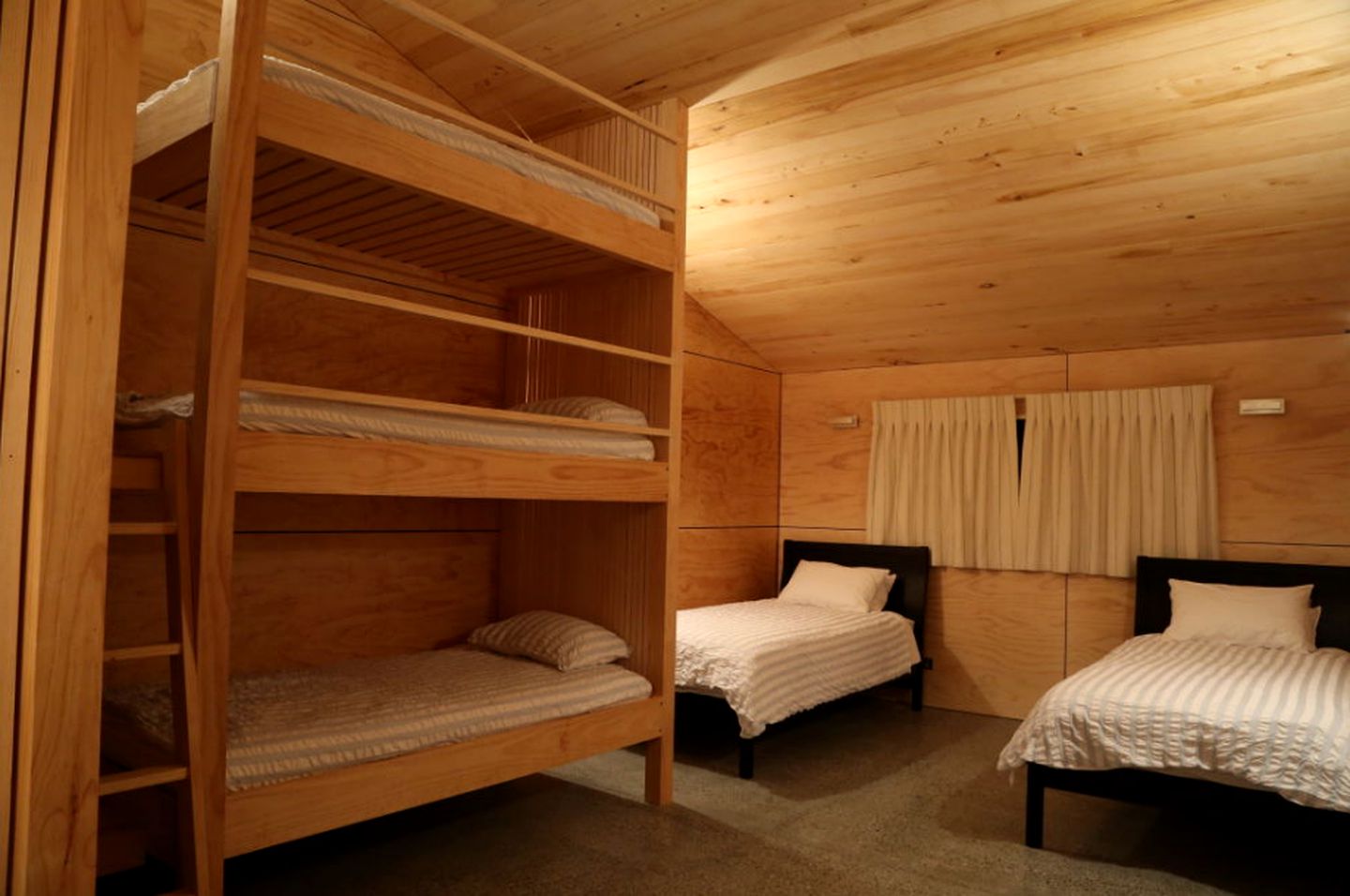 Spacious and Modern Beachfront Glamping Rental in Punakaiki, New Zealand