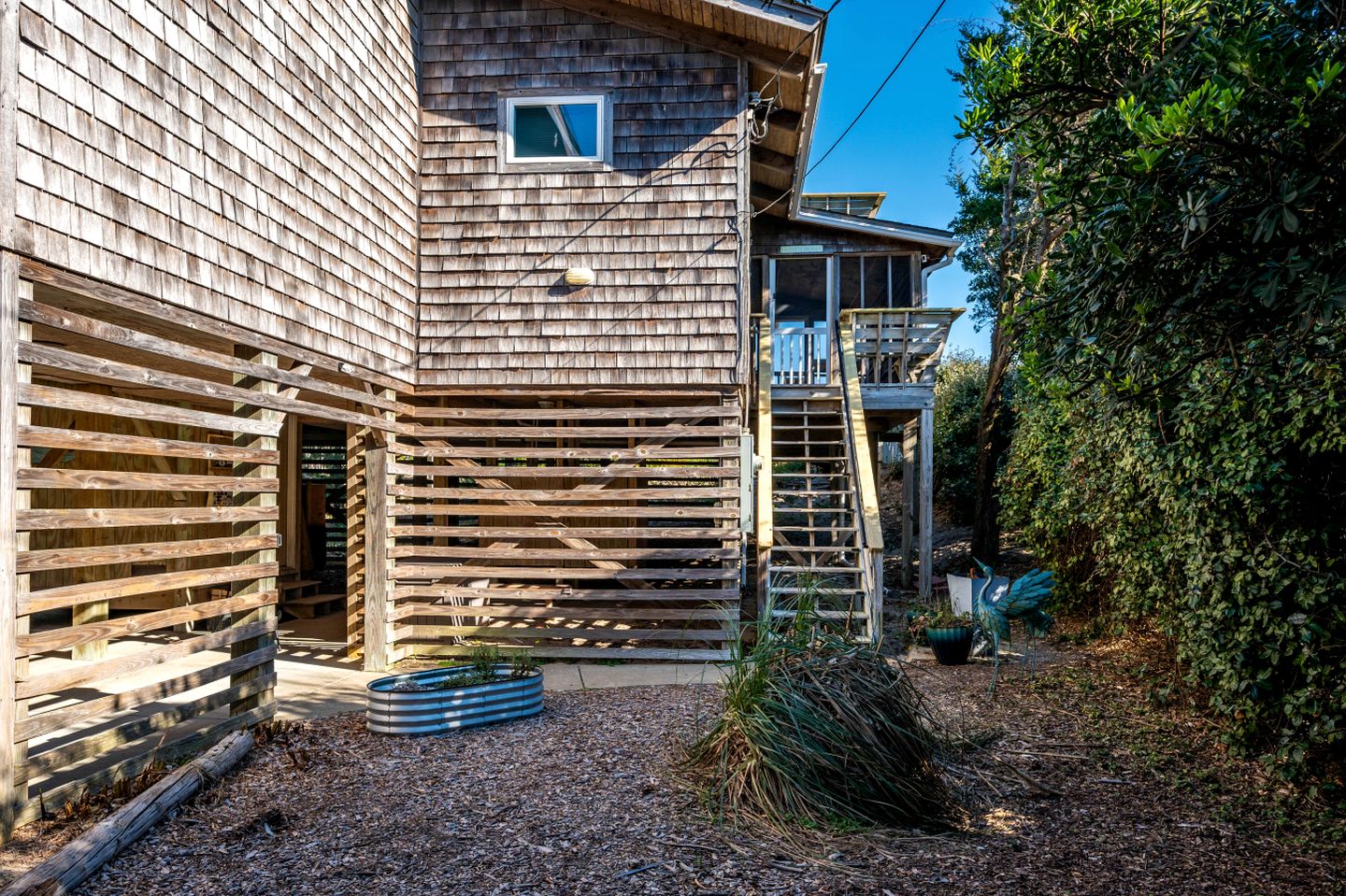Incredible Unique Beach House with Stunning Sea Views for an Unforgettable Coastal Escape in Avon, North Carolina