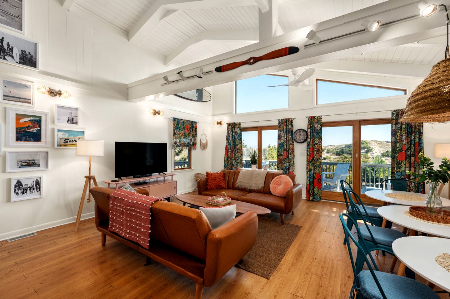 Incredible Unique Beach House with Stunning Sea Views for an Unforgettable Coastal Escape in Avon, North Carolina