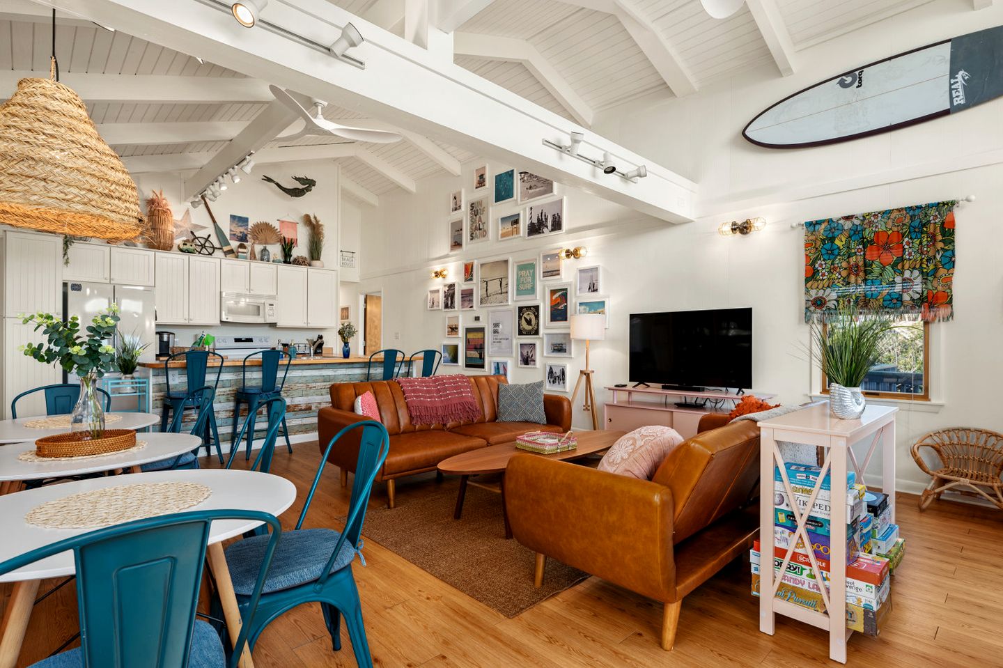 Incredible Unique Beach House with Stunning Sea Views for an Unforgettable Coastal Escape in Avon, North Carolina