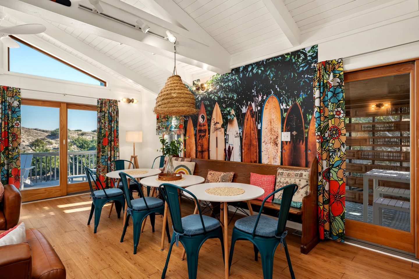 Incredible Unique Beach House with Stunning Sea Views for an Unforgettable Coastal Escape in Avon, North Carolina