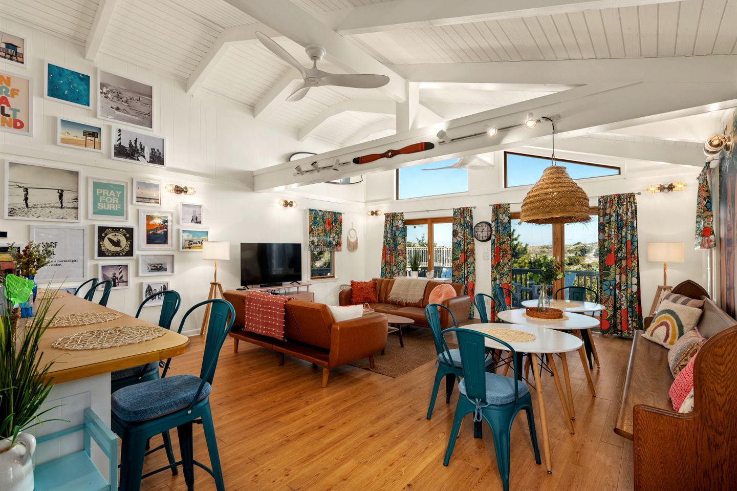 Incredible Unique Beach House with Stunning Sea Views for an Unforgettable Coastal Escape in Avon, North Carolina