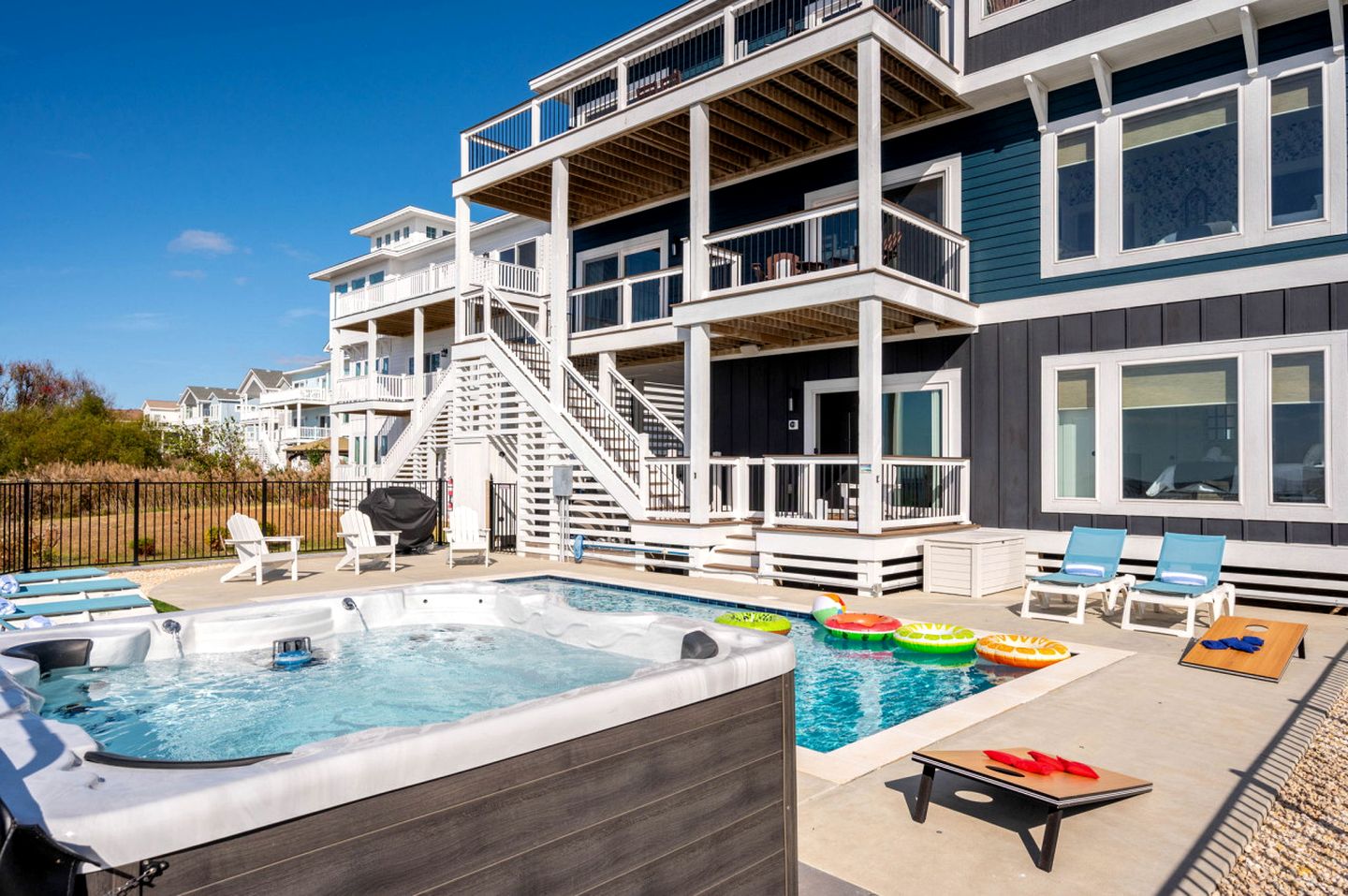Incredible Spacious Beach House with Stunning Views for an Amazing Family Getaway in Corolla, North Carolina