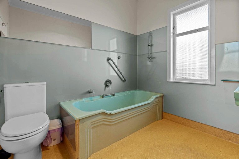 Vacation Rentals (New Zealand, Waihi Beach, Bay of Plenty)