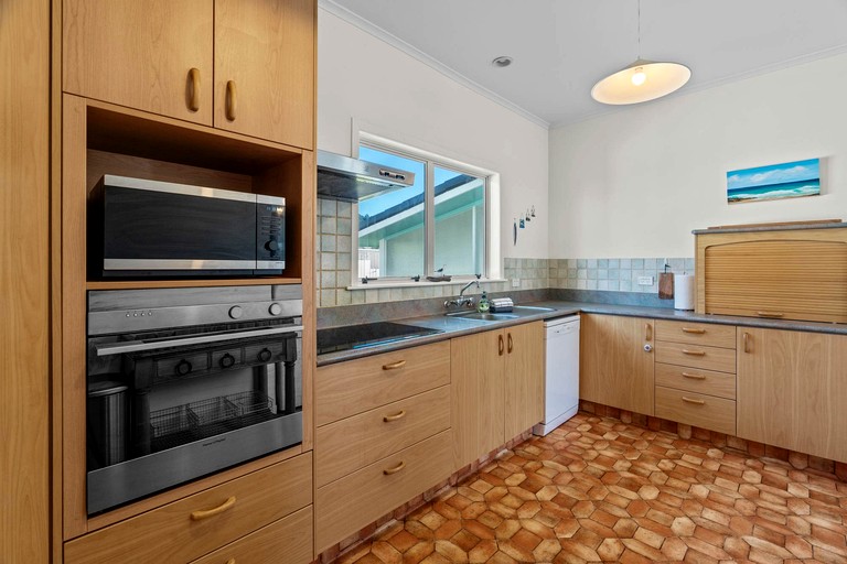 Vacation Rentals (New Zealand, Waihi Beach, Bay of Plenty)