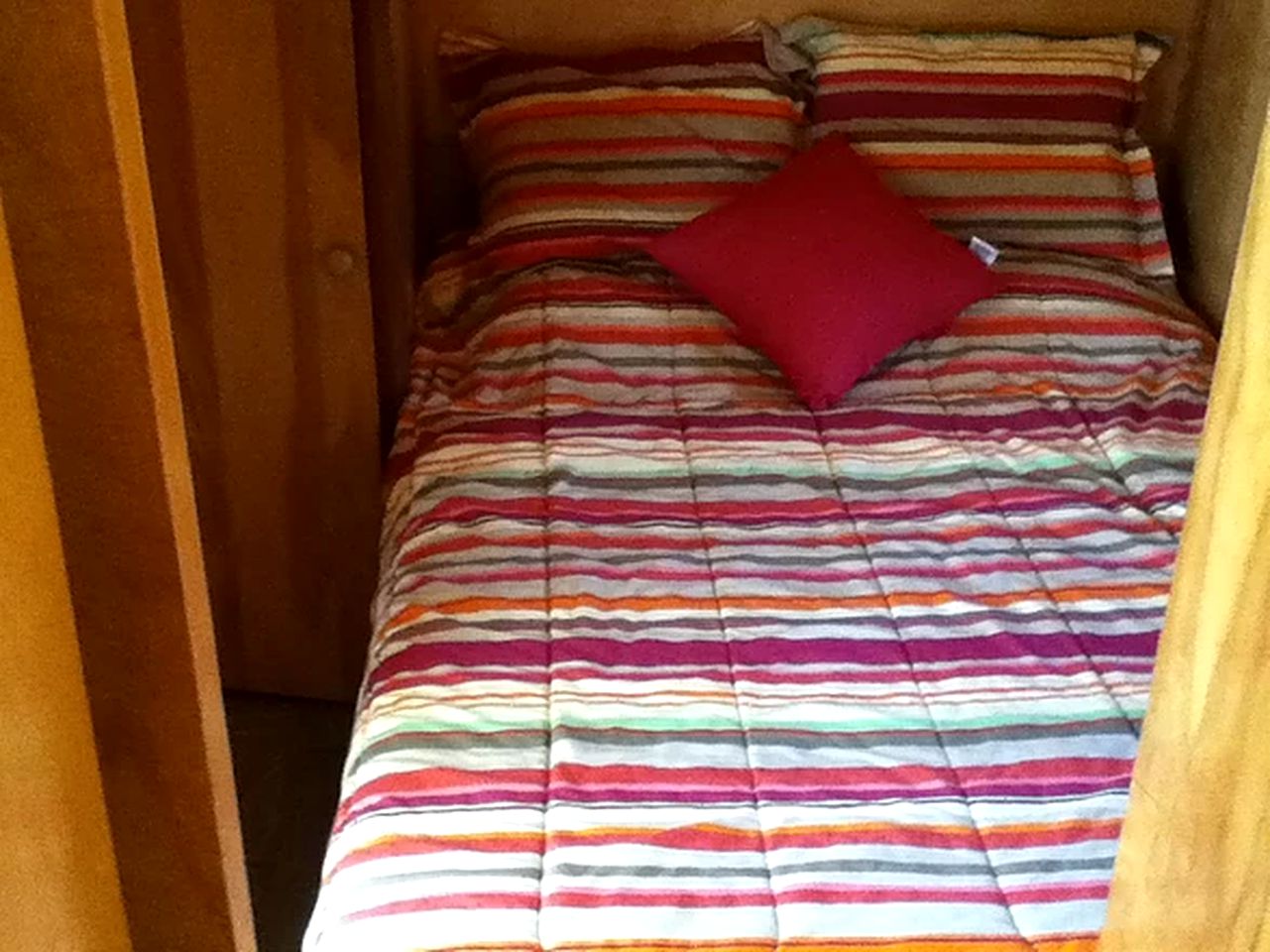 Rustic Cabin Beside the Great Sacandaga Lake in Northville, New York