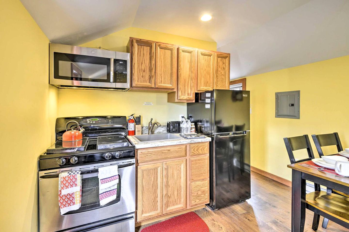 Charming Suite Rental for a Getaway in the Poconos near Scranton, Pennsylvania