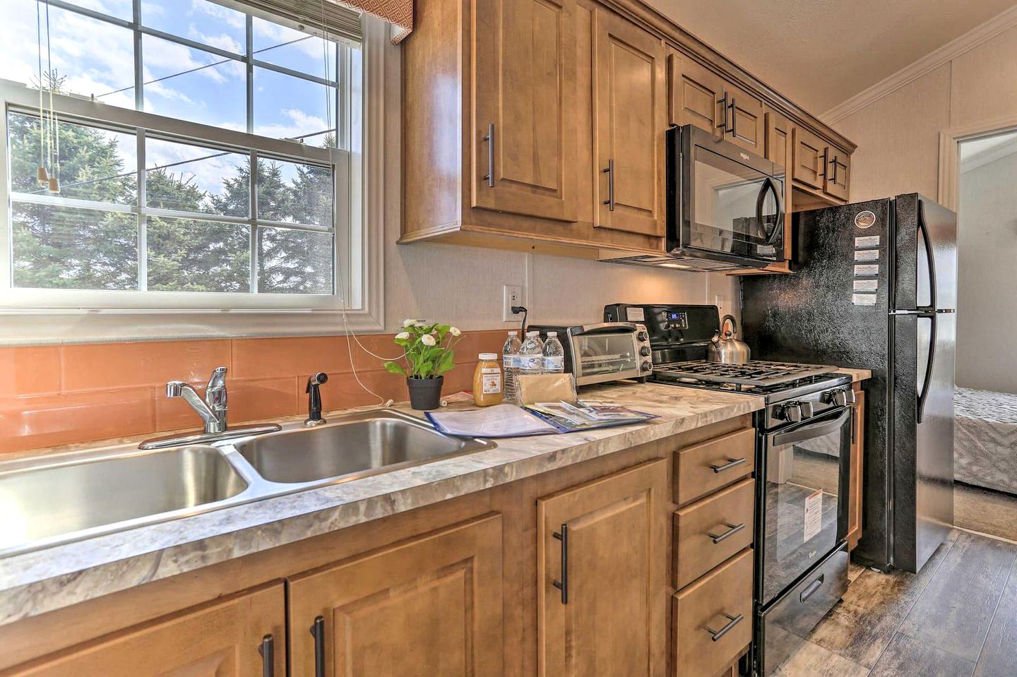 Family Friendly Cottage Complex for Glamping in Pennsylvania