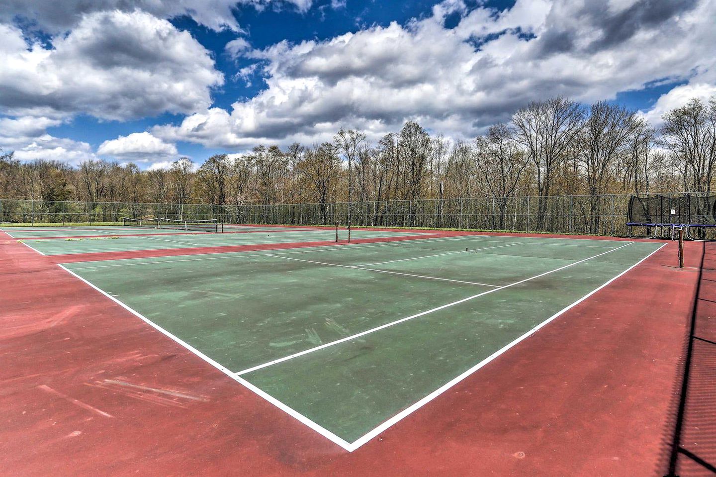 Family-Friendly Cottage Rental near Elk Mountain Ski Resort in Pennsylvania