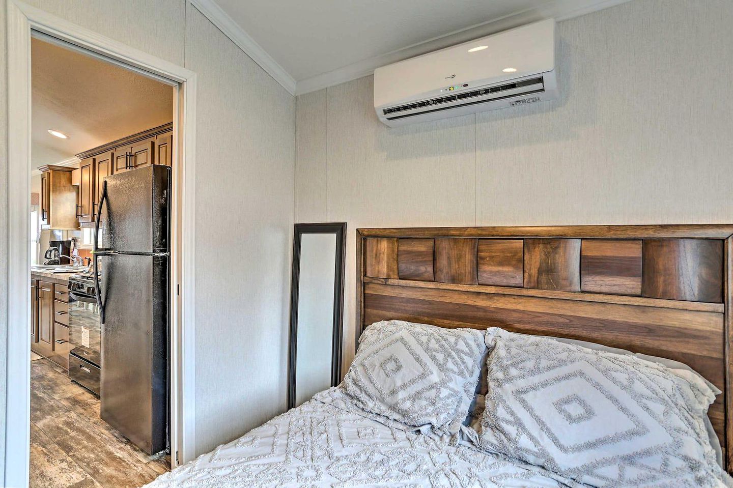 Family-Friendly Cottage Rental near Elk Mountain Ski Resort in Pennsylvania