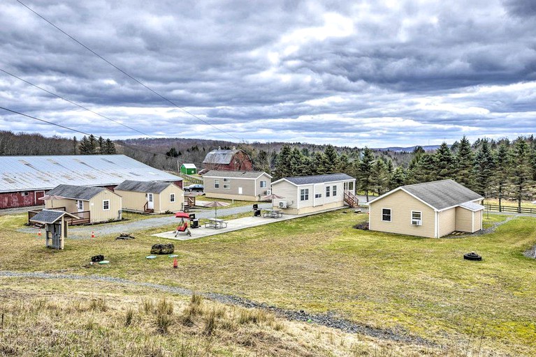 Log Cabins (Scranton, Pennsylvania, United States of America)
