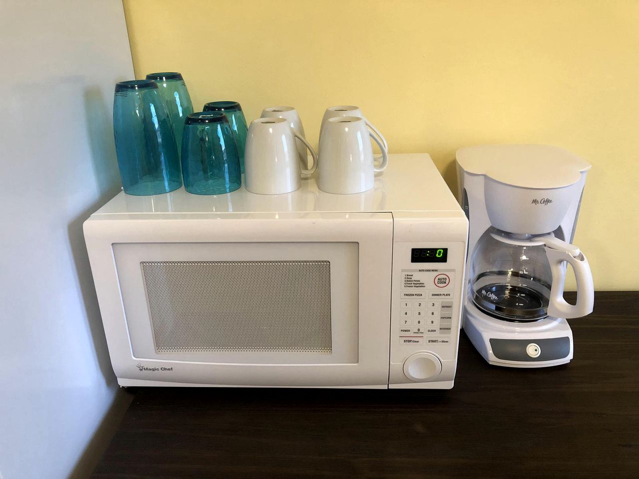 Cozy Room Rental for a Couples' Getaway in the Poconos, Pennsylvania