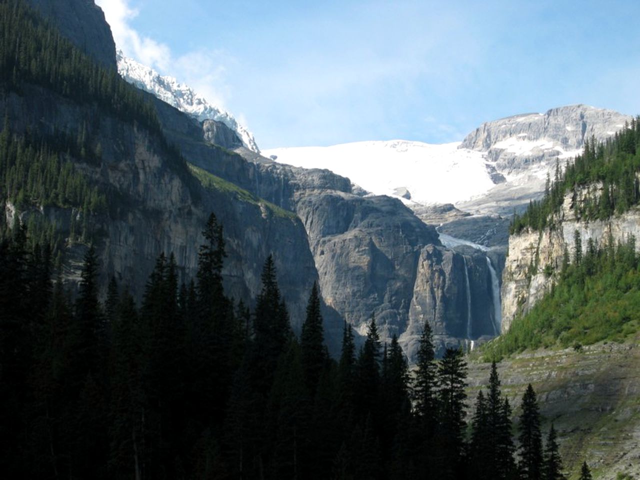 Skiing and Hiking Adventure Packages with Cabins in the Canadian Rockies, British Columbia