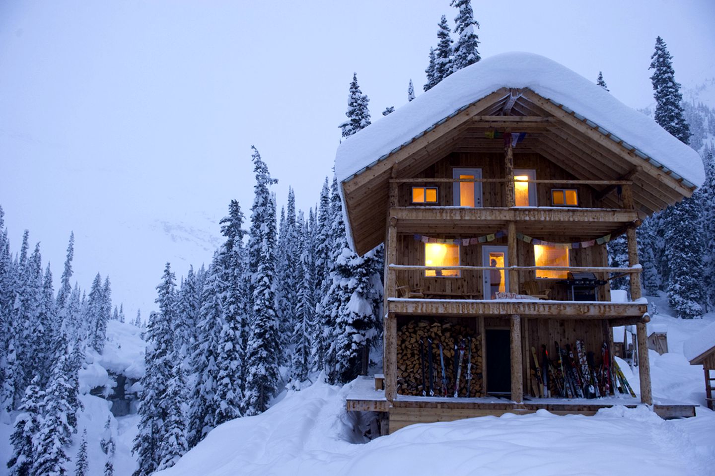 Skiing and Hiking Adventure Packages with Cabins in the Canadian Rockies, British Columbia