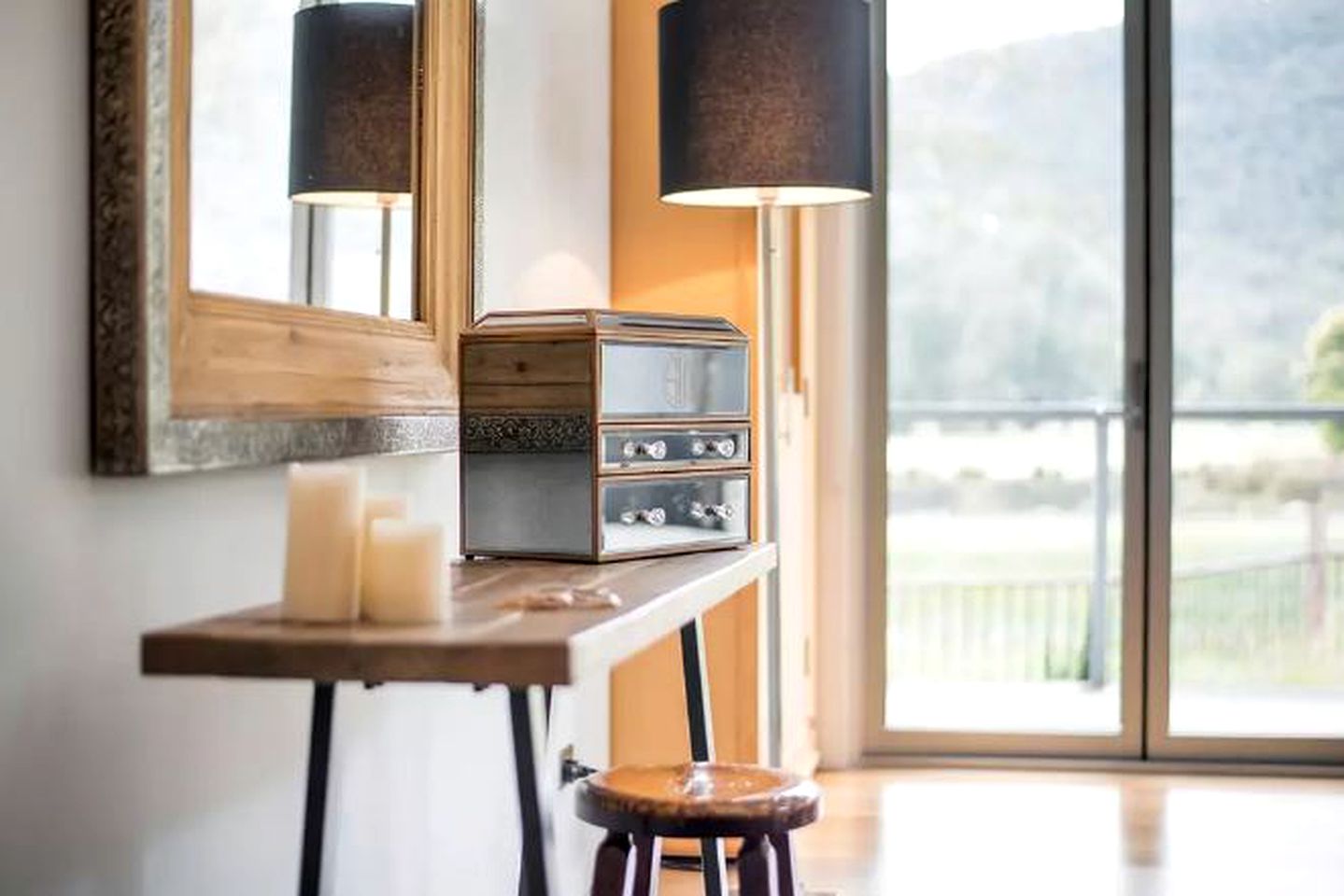 Romantic Luxury Villa with a Spa, Central to Halls Gap, Victoria