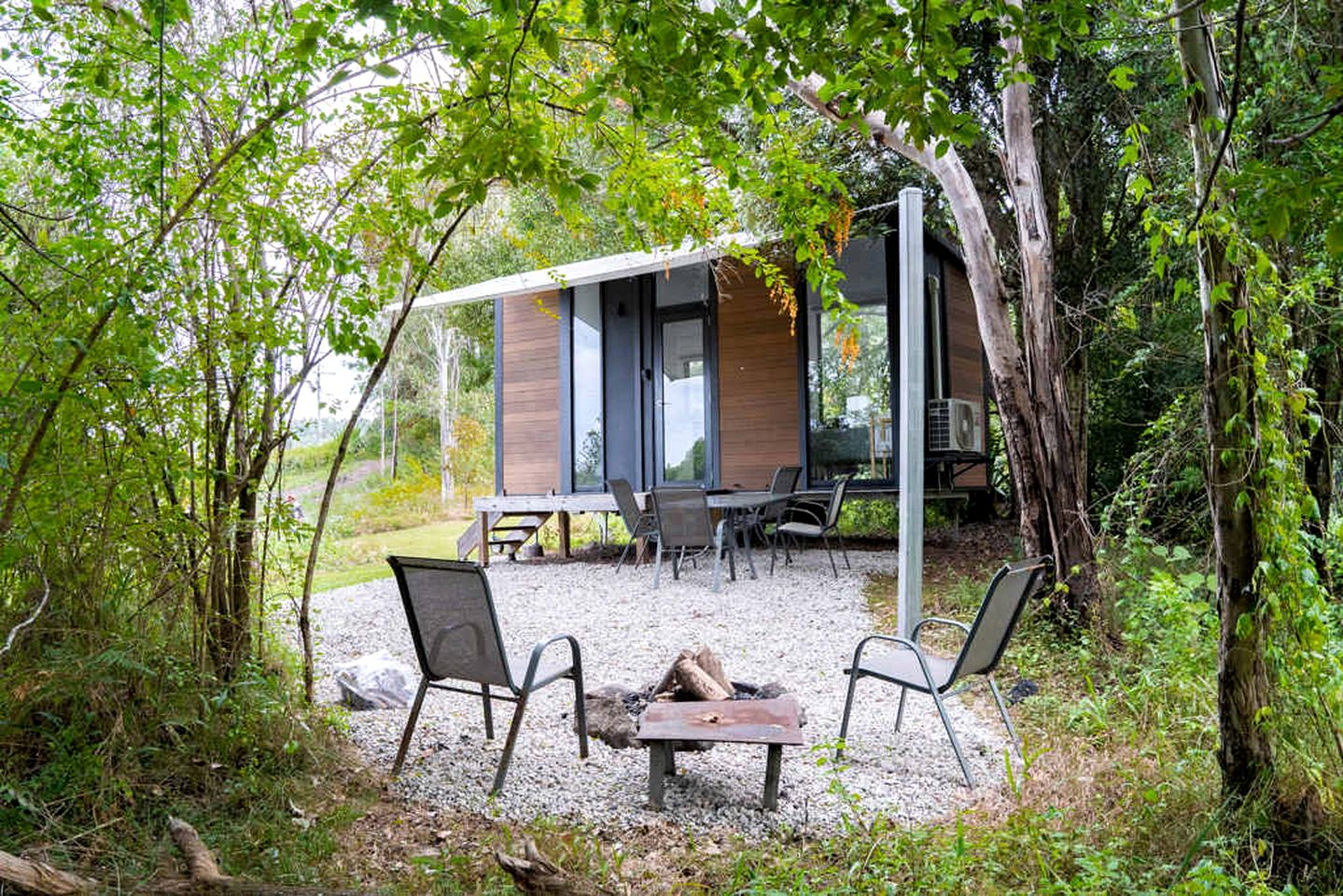 Tiny Houses (Australia, Perwillowen, Queensland)