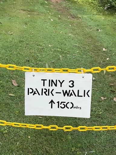 Tiny Houses (Australia, Perwillowen, Queensland)