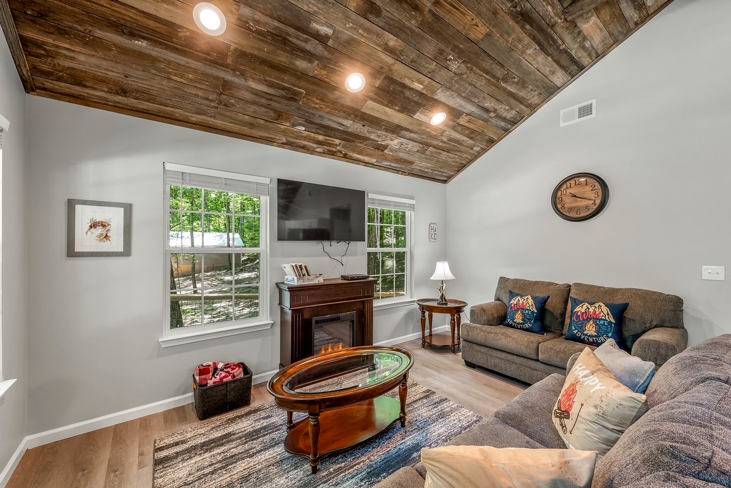 Idilic Cozy Rustic Cabin in Fort Payne, Alabama