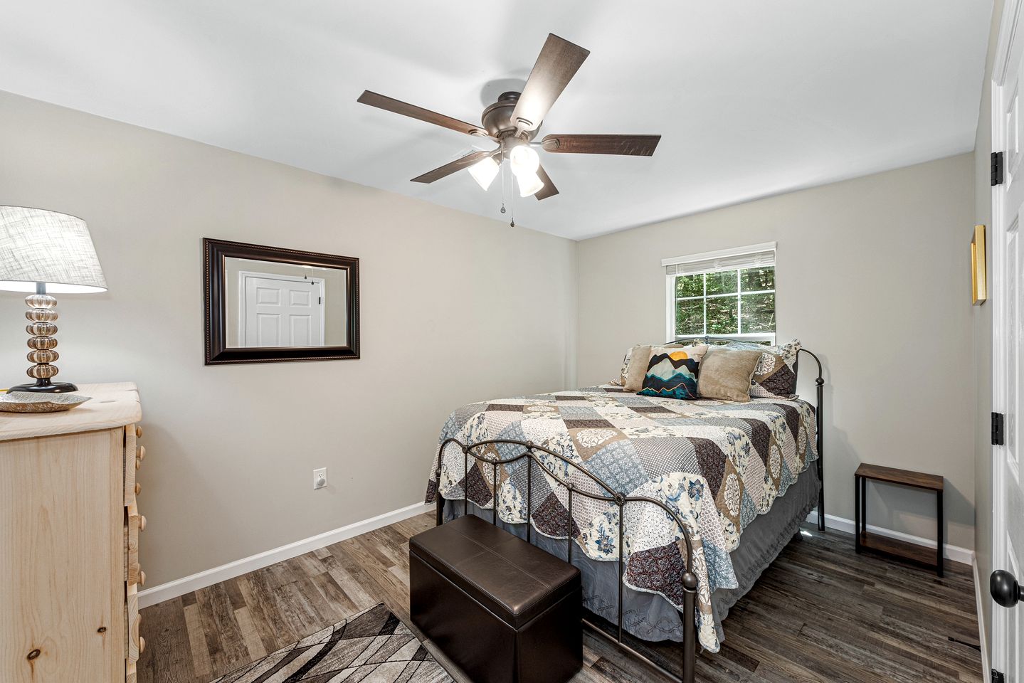 Idilic Cozy Rustic Cabin in Fort Payne, Alabama