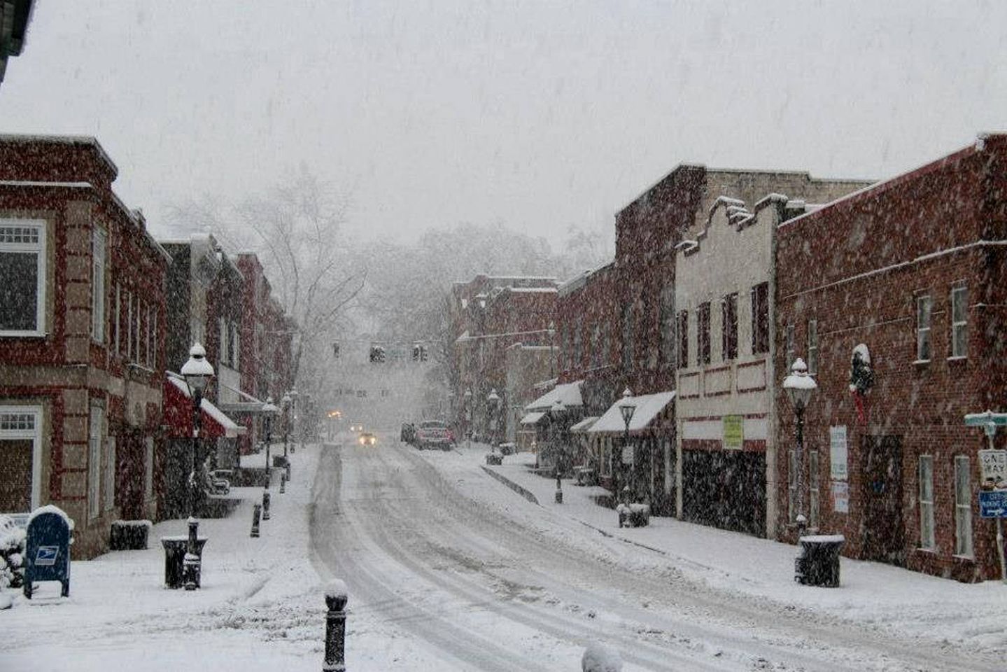 Rustic Cabin Rental with a Fireplace near Kingsport in Rogersville, Tennessee