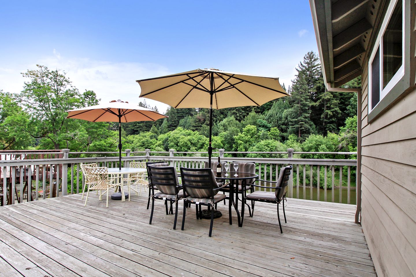 Stunning Cabin with River Access in Guerneville, California