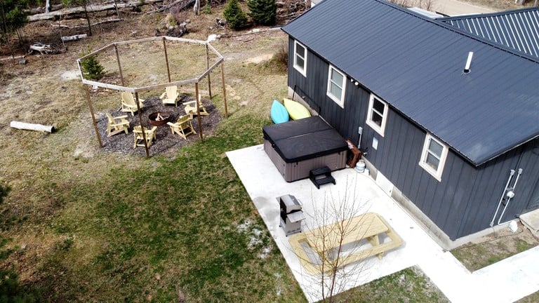 Wild Retreat – 3-Cabin Escape in Big Rapids, Michigan