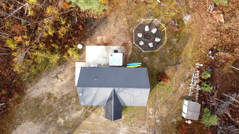 Cabins (United States of America, --, Michigan)